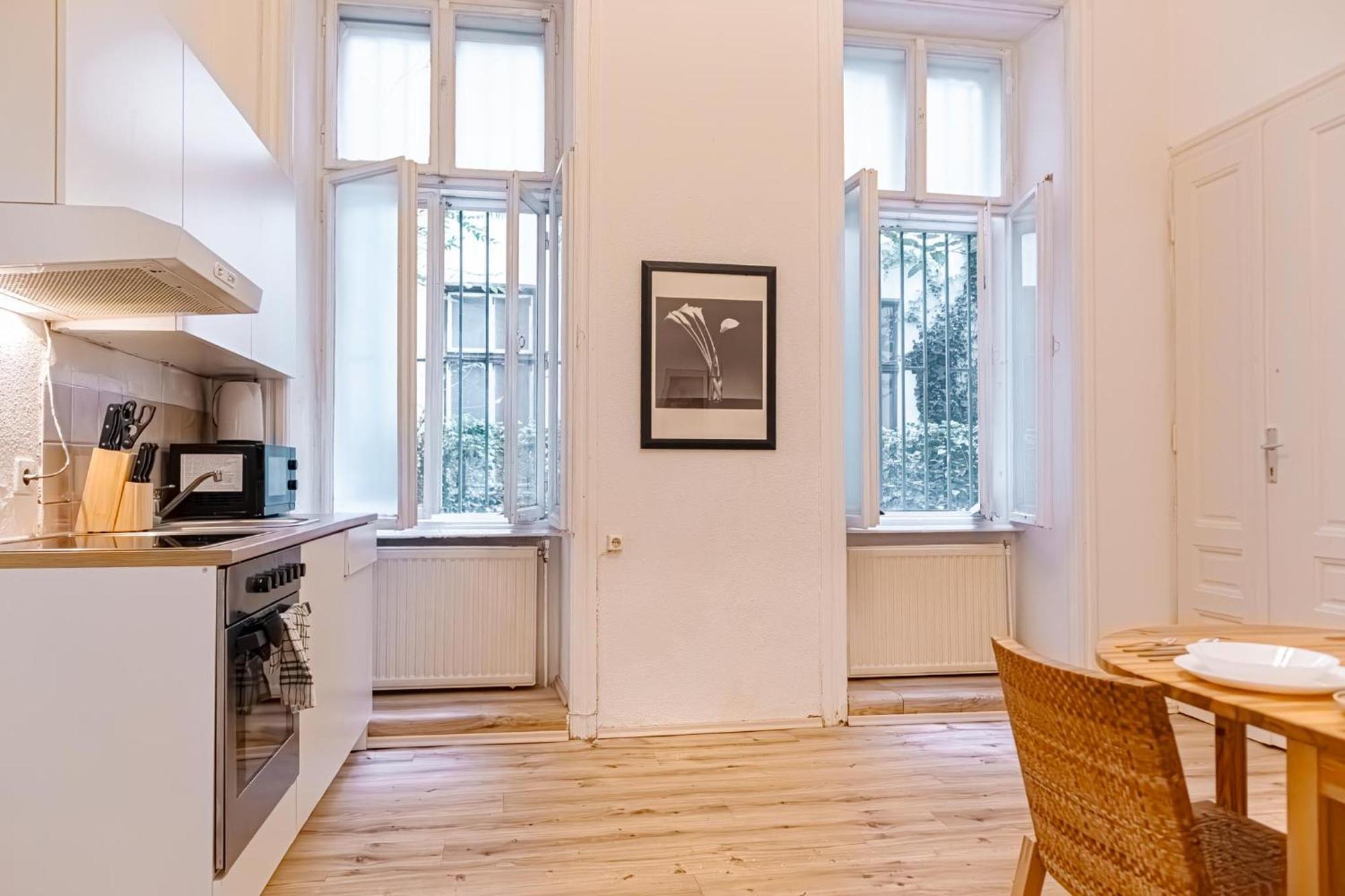 Chic Apartment - Very Central And Well Connected Viena Exterior foto